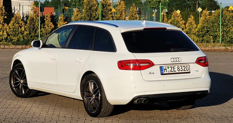 Audi A4 cena 44900 przebieg: 230422, rok produkcji 2014 z Czarne małe 232